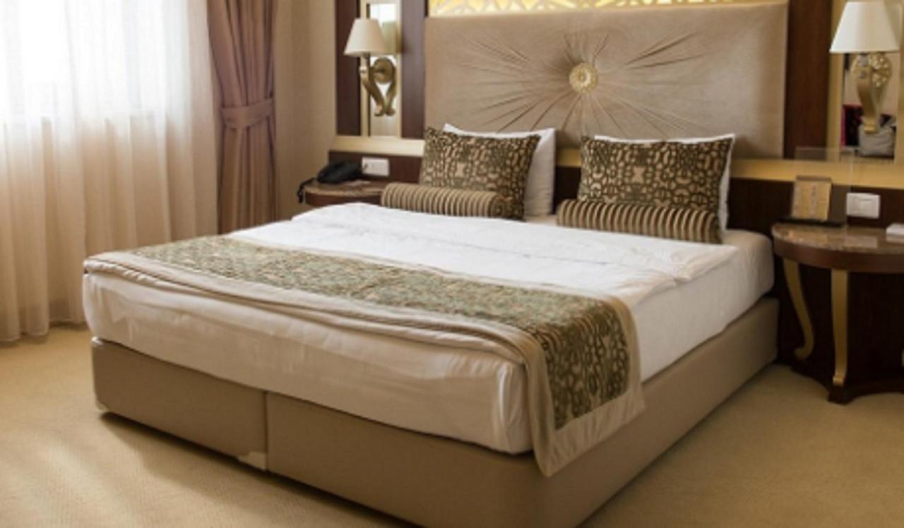 The Istanbul Hermes Park Inn Extérieur photo